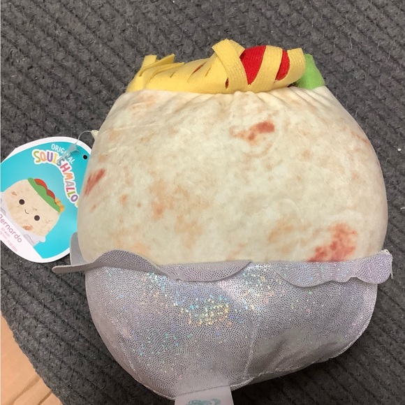 Squishmallow - Picture 2 of 2